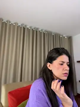 Snapshot of Alice_Biel chatting on June 15, 2026, 2:41 pm Alice Biel online show from June 15, 2026, 2:41 pm