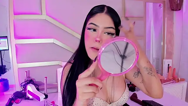 dollsweety online show from September 29, 2025, 9:41 pm