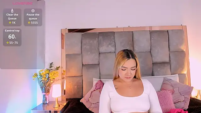 Sofi Vasquez online show from September 20, 2025, 9:16 pm