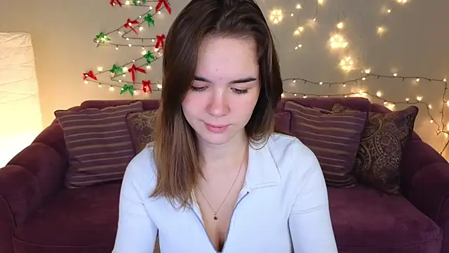 LindaRobertz online show from December 30, 2024, 11:17 pm