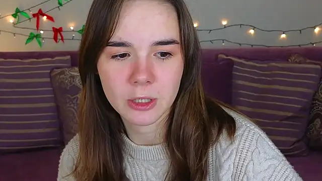 LindaRobertz online show from January 6, 2025, 11:20 pm