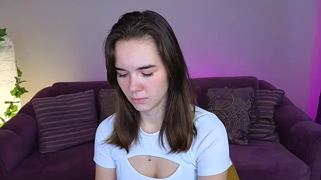 LindaRobertz online show from January 16, 2025, 2:08 pm