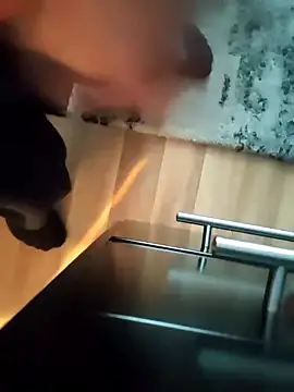 Warumnicht1980 online show from February 5, 2025, 11:02 am