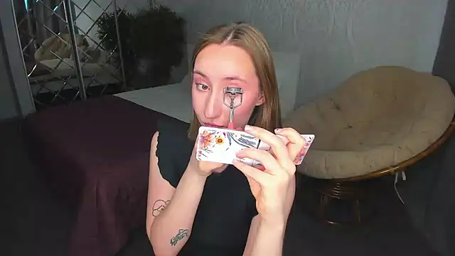 MelodyOfLovee online show from December 24, 2024, 5:16 am