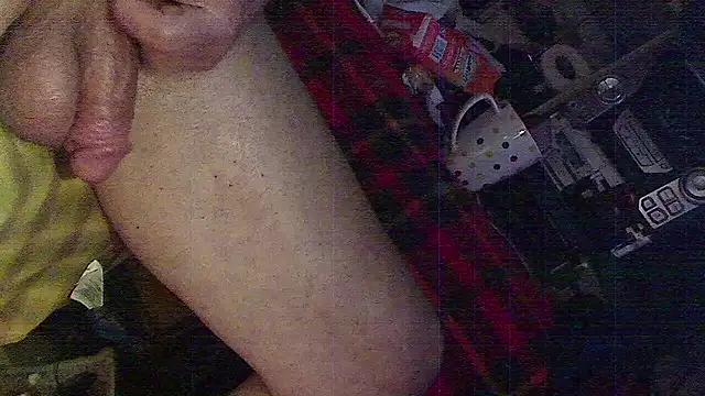 DREAMZ420 online show from March 11, 2026, 1:17 pm