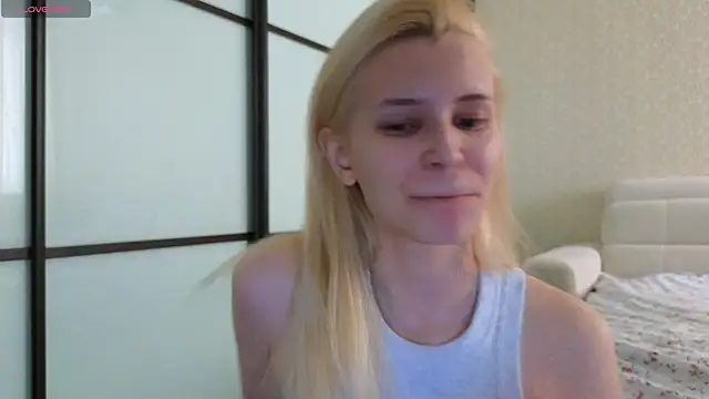 elsa limerence online show from March 4, 2025, 11:19 am