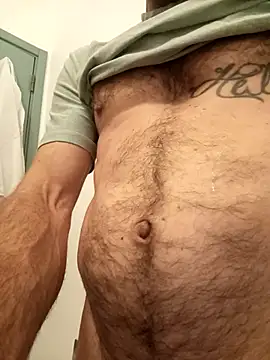 jonyfree1978 online show from September 22, 2025, 9:50 pm