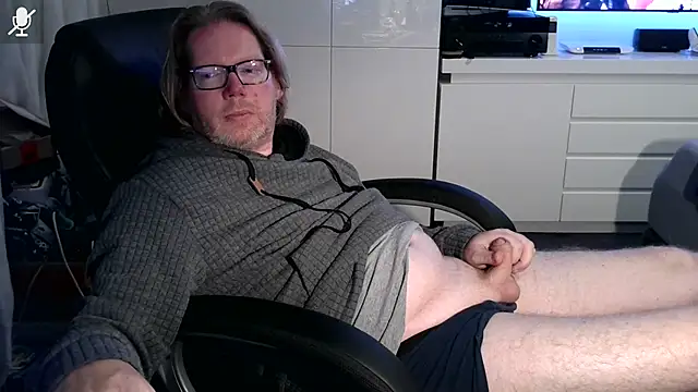 VSteph online show from September 29, 2025, 9:30 pm