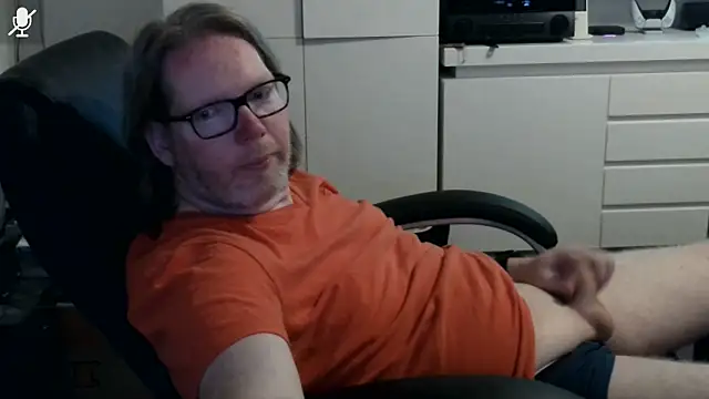 Snapshot of VSteph chatting on June 17, 2026, 9:27 pm VSteph online show from June 17, 2026, 9:27 pm