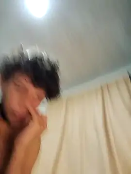 Zombra 42 online show from September 27, 2025, 3:55 am