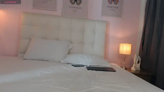 liss black online show from January 30, 2025, 3:08 pm