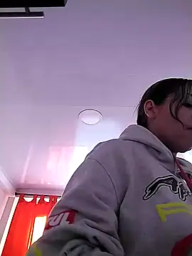 nina carther online show from February 3, 2025, 1:19 pm