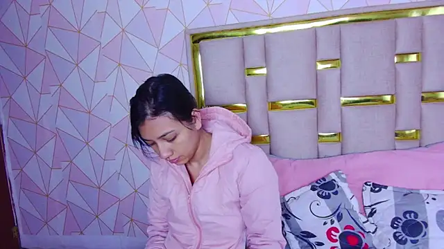 nina carther online show from February 9, 2026, 11:25 am