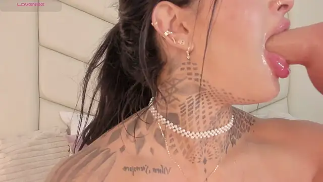 ValkyBes online show from January 5, 2025, 3:11 am