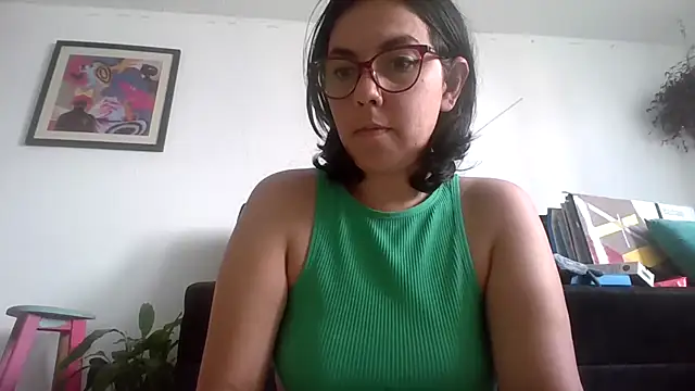 Tiramisu89 online show from September 8, 2025, 8:08 pm