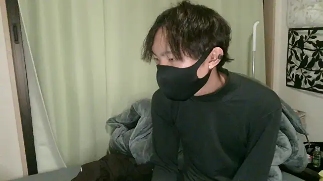 Snapshot of UKI06 chatting on December 16, 2024, 12:49 pm UKI06 online show from December 16, 2024, 12:49 pm