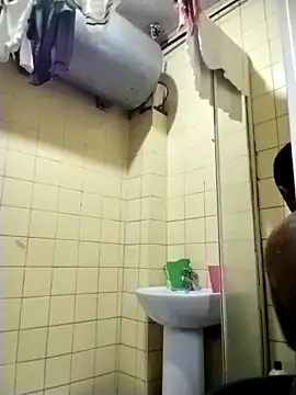 Polygamist online show from November 18, 2025, 5:56 am