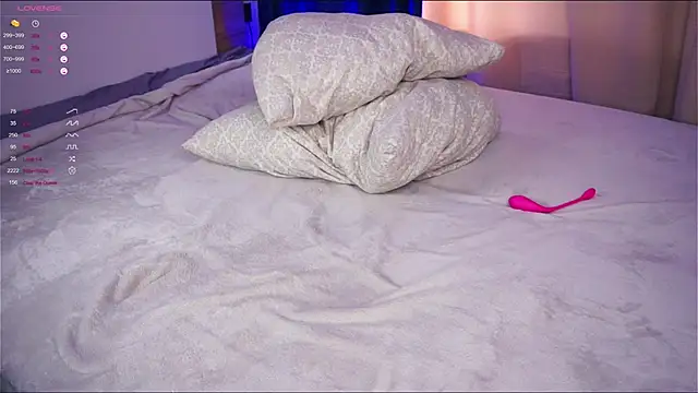 LynetBurby online show from January 16, 2025, 10:53 am