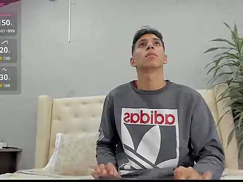 Snapshot of kieran_derek chatting on October 17, 2025, 3:31 am kieran derek online show from October 17, 2025, 3:31 am