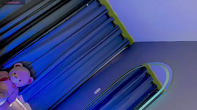 gatitavenecis online show from January 6, 2025, 2:25 pm