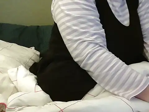 Snapshot of MarthaBriest chatting on January 29, 2025, 1:38 pm MarthaBriest online show from January 29, 2025, 1:38 pm