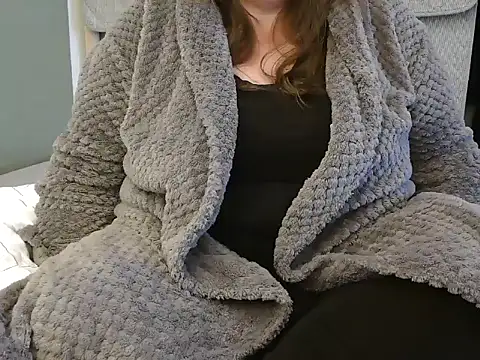 Snapshot of MarthaBriest chatting on February 5, 2025, 11:12 am MarthaBriest online show from February 5, 2025, 11:12 am