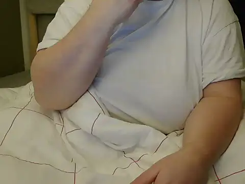 Snapshot of MarthaBriest chatting on February 20, 2025, 3:01 am MarthaBriest online show from February 20, 2025, 3:01 am