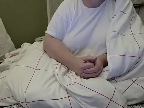 Snapshot of MarthaBriest chatting on November 8, 2025, 3:29 am MarthaBriest online show from November 8, 2025, 3:29 am