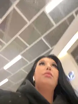 Tisha Busty online show from December 2, 2024, 2:41 pm