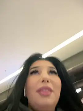 Tisha Busty online show from December 10, 2024, 1:33 pm