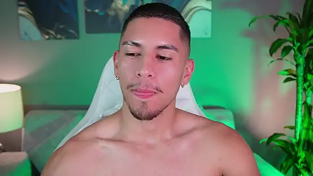 Aaronfox x online show from January 10, 2025, 11:18 pm