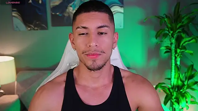 Aaronfox x online show from January 15, 2025, 11:51 pm