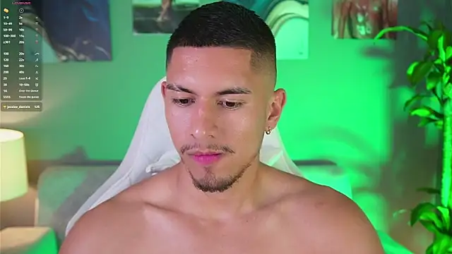 Aaronfox x online show from January 24, 2025, 12:52 am