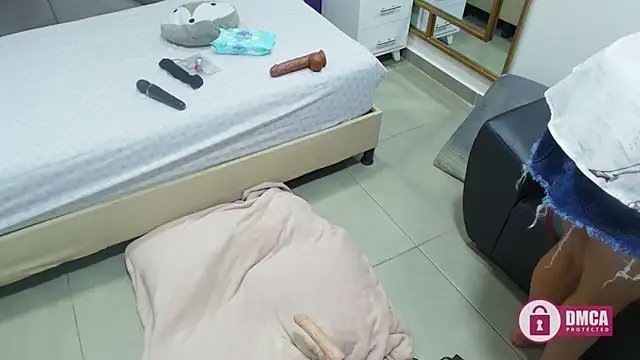 brigiitte rohan online show from March 14, 2025, 4:32 am