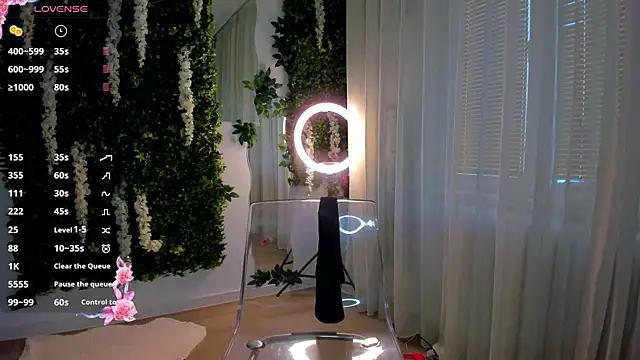 VivienCarter online show from February 21, 2025, 7:45 am