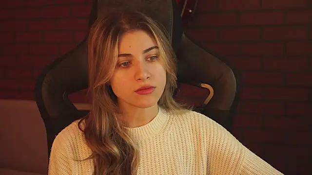 EllieCutes online show from February 4, 2025, 5:31 am