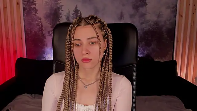 EllieCutes online show from February 12, 2025, 6:19 am