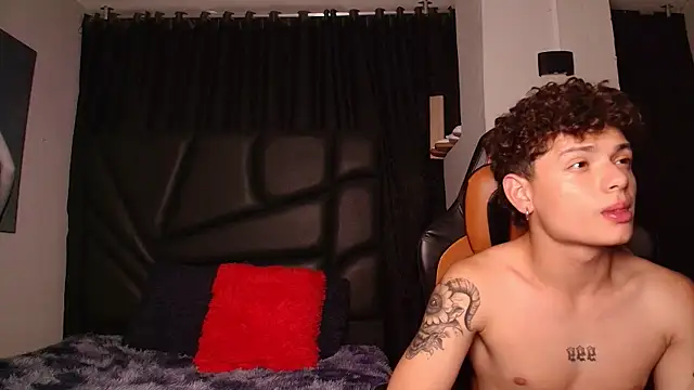 LexieandNate online show from January 15, 2025, 6:22 am