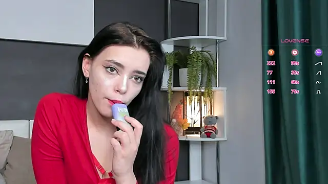 WildaBendell online show from January 19, 2025, 10:17 am