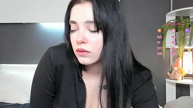 WildaBendell online show from January 24, 2025, 12:31 pm