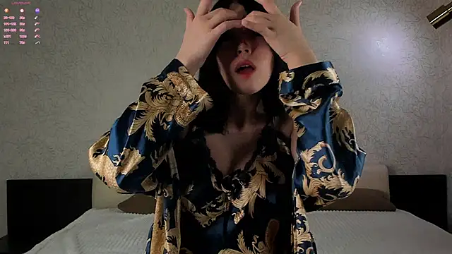 WildaBendell online show from November 25, 2025, 11:32 am