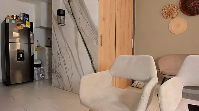 Huge latin cock online show from February 18, 2025, 7:52 pm