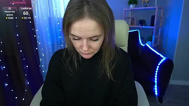 MaribelRiverr  online show from January 23, 2025, 6:49 am