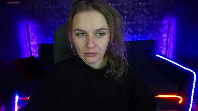 MaribelRiverr  online show from February 3, 2025, 6:13 am