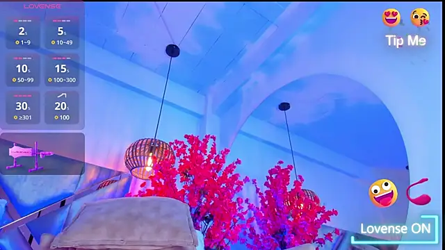 KimVelezz online show from March 5, 2025, 6:23 pm