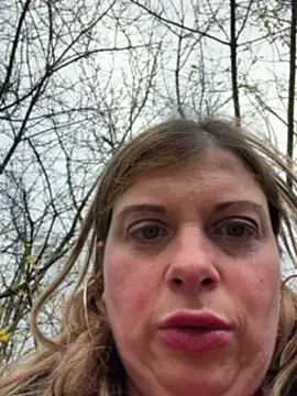 Lombada online show from November 9, 2025, 2:04 pm