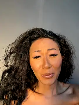 Snapshot of thai-dreamgirl chatting on October 3, 2025, 11:35 pm thai-dreamgirl online show from October 3, 2025, 11:35 pm