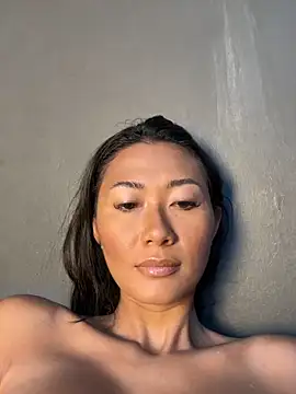 Snapshot of thai-dreamgirl chatting on October 13, 2025, 11:16 pm thai-dreamgirl online show from October 13, 2025, 11:16 pm