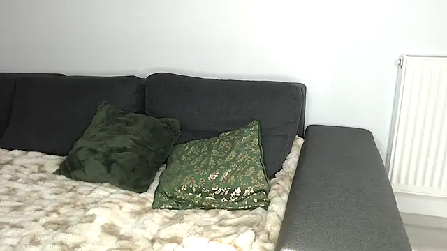 Snapshot of ElizabethAC chatting on February 24, 2025, 9:43 am ElizabethAC online show from February 24, 2025, 9:43 am