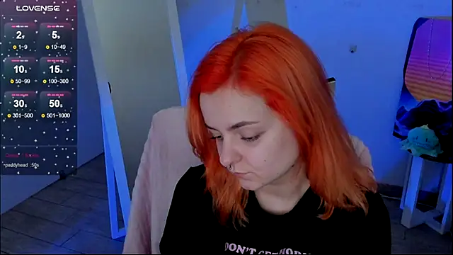 Fire Bestie online show from November 29, 2025, 1:36 pm